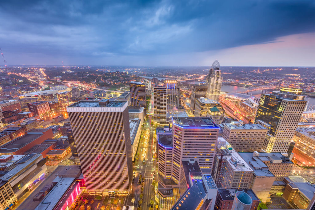 columbus ohio skyline at night